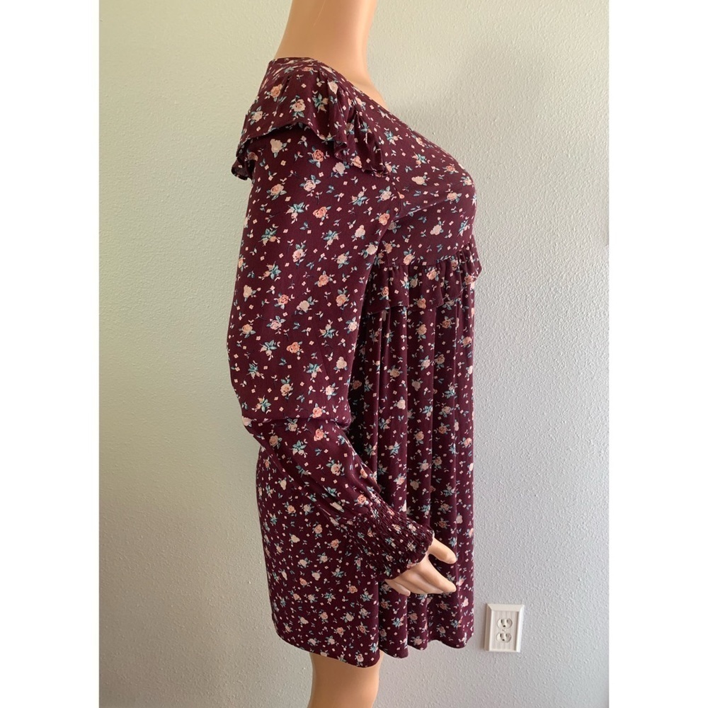 Coco and Jaimeson Burgundy Floral Babydoll Dress - Picture 10 of 16